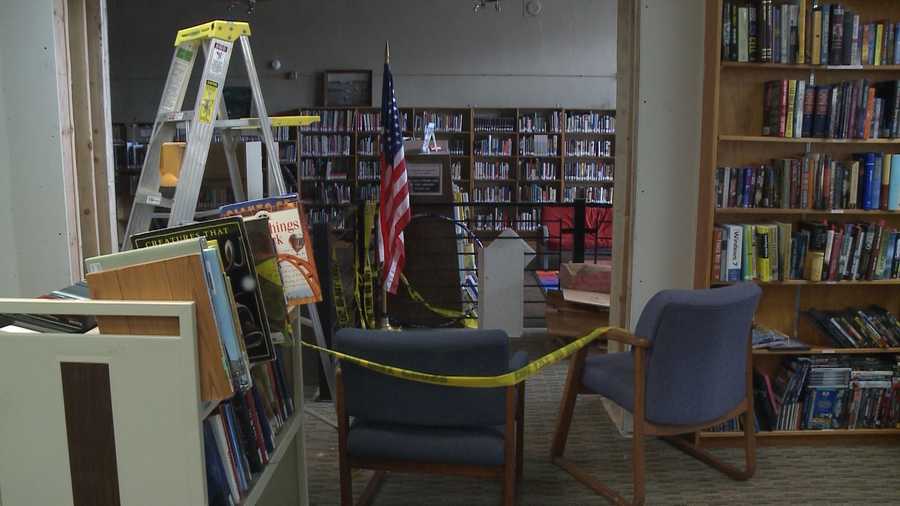 No retroactive pay for Gravette Library employees during library repairs