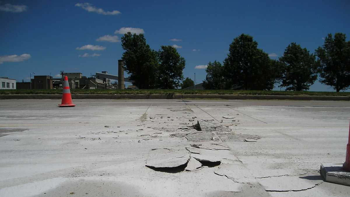 MoDOT warns of buckling roads from extreme heat