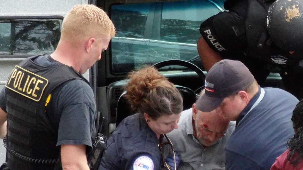 Bank robbery suspect in custody after Sugar Creek standoff