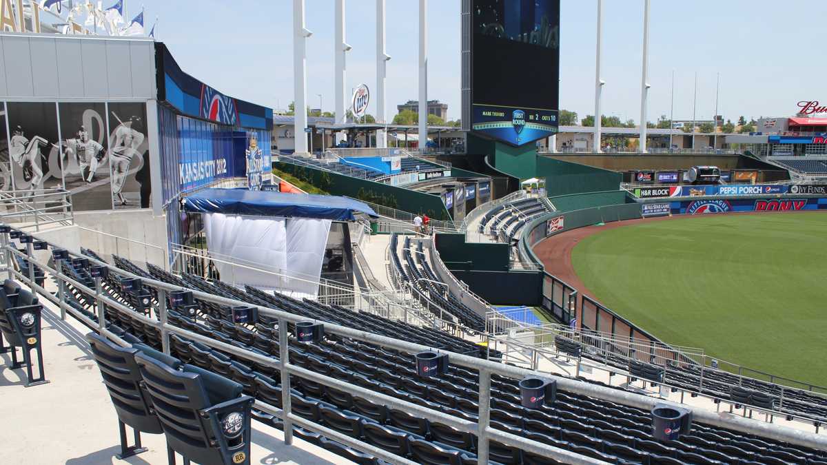 Kauffman Stadium Fountain Seats 