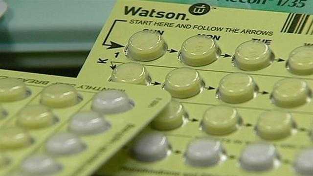 Missouri Gov. Jay Nixon vetoes a bill that would have let companies opt out of health insurance policies that provide abortion and contraception. KMBC 9's Micheal Mahoney reports.