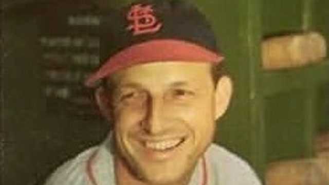 Thousands say goodbye to Stan Musial