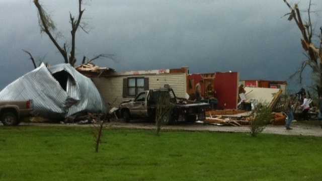Tornadoes cause damage, no injuries in northern Kansas