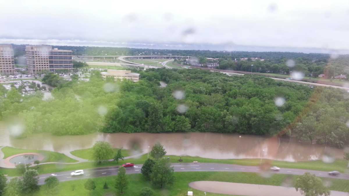 Images: Flash flooding reported across the Kansas City metro