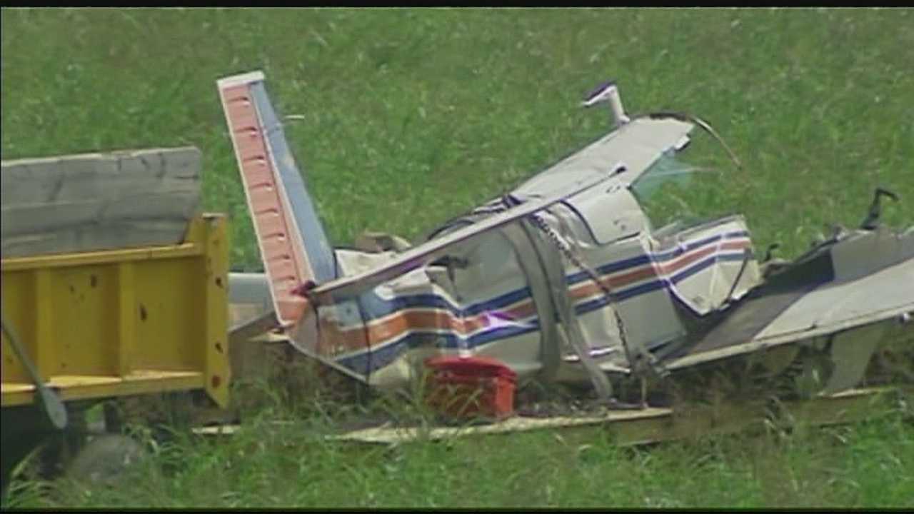 Ohio couple killed in plane crash at KC downtown airport