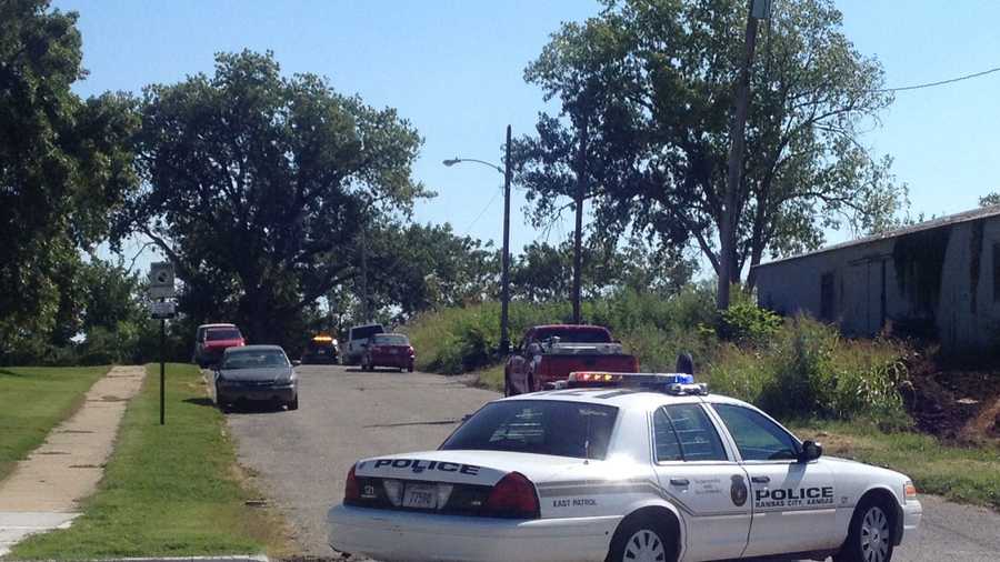 High-speed police pursuit ends in KCK