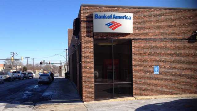 Woman sought after Raytown bank robbery