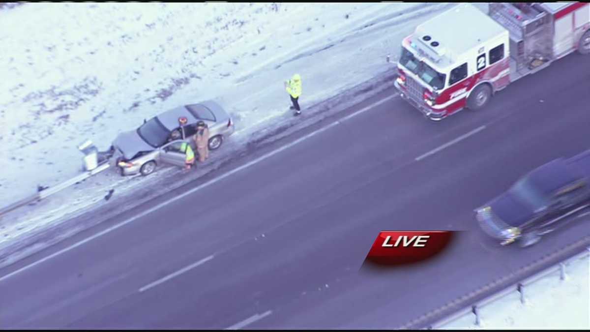 Car hits guardrail at Highway 291, I70