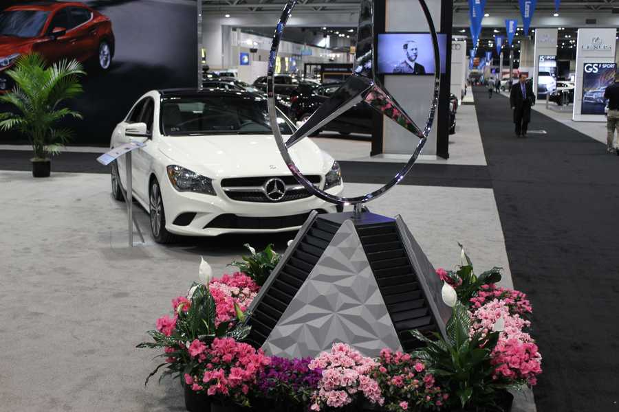 KC Auto Show Turns Heads At Bartle Hall