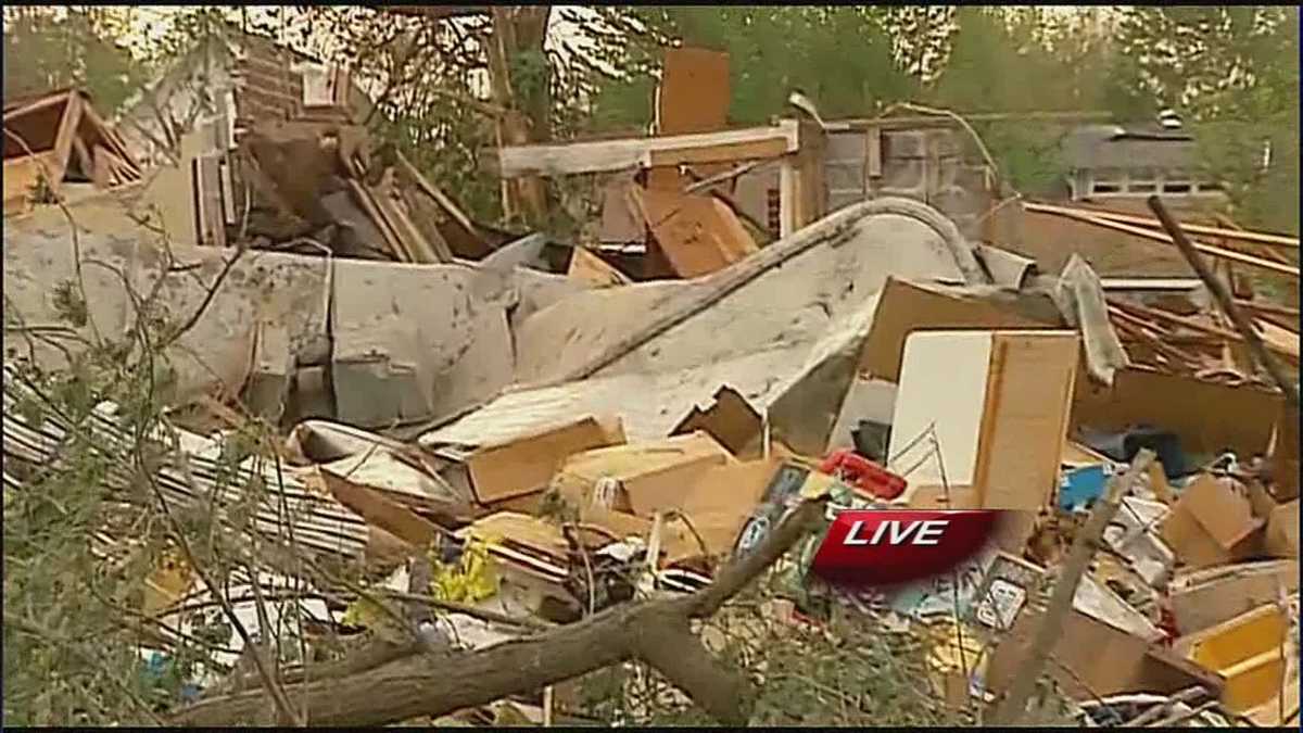 A year after tornado, Baxter Springs trying to move on, Local News