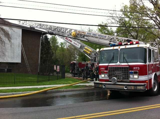 KCFD battles 2-alarm apartment fire