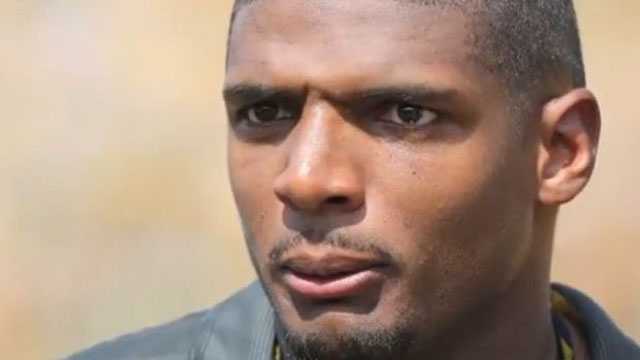 Michael Sam added to Dallas Cowboys practice squad