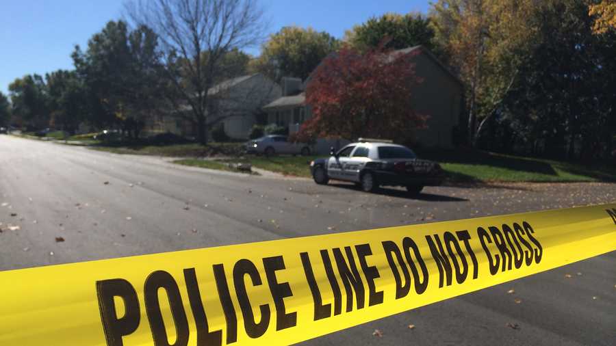 Lee's Summit police investigate teen's death