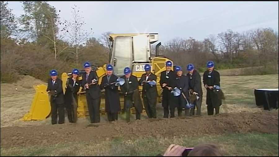 Cerner holds a ceremony to break ground on a southeast Kansas City campus that is expected to eventually house 16,000 employees.