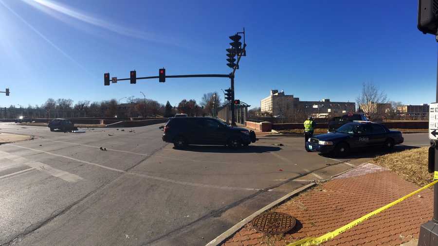 3 in custody after crash at Meyer, US 71