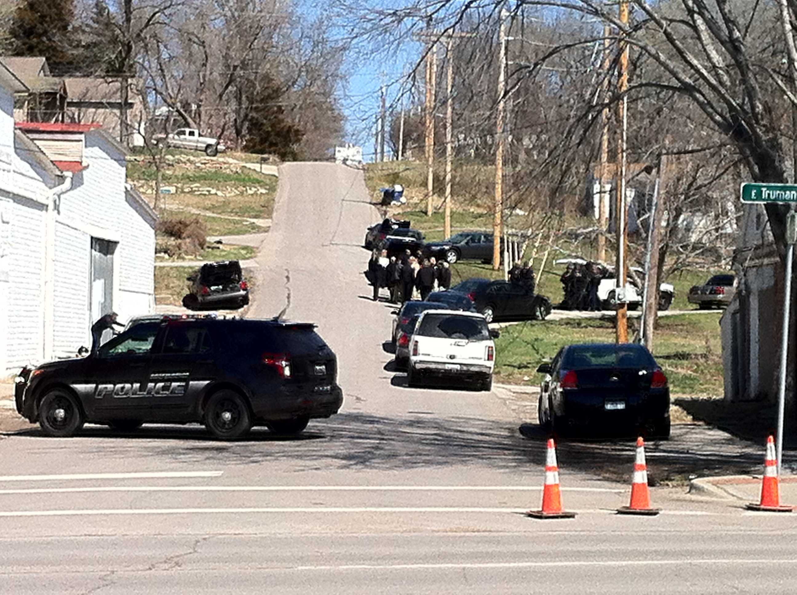 Man Found Dead After Police Standoff In Independence