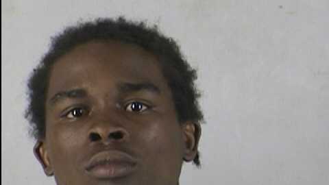Man charged in fatal stabbing at KC apartment complex