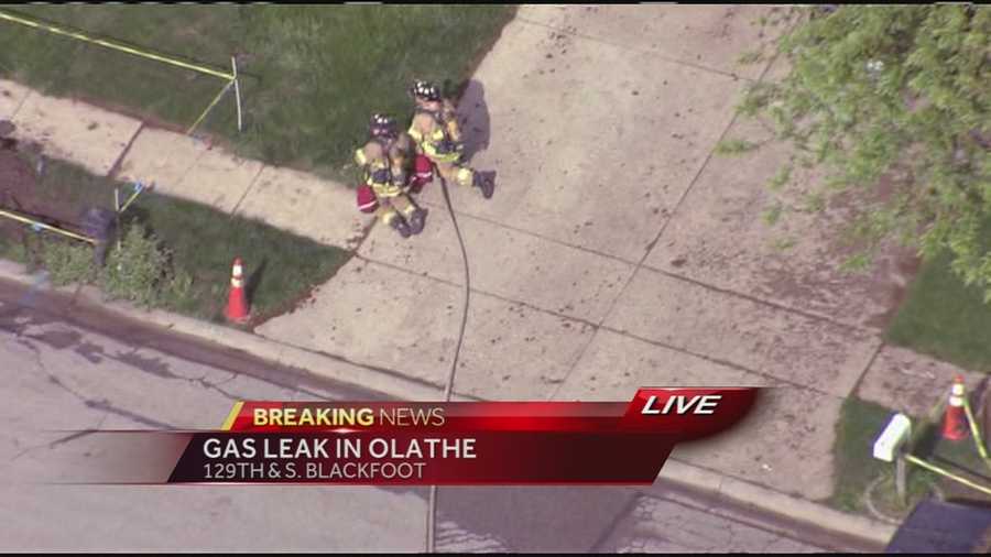 Several homes in Olathe evacuated due to gas line break