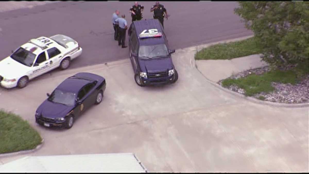 KCK police pursuit ends in Bonner Springs