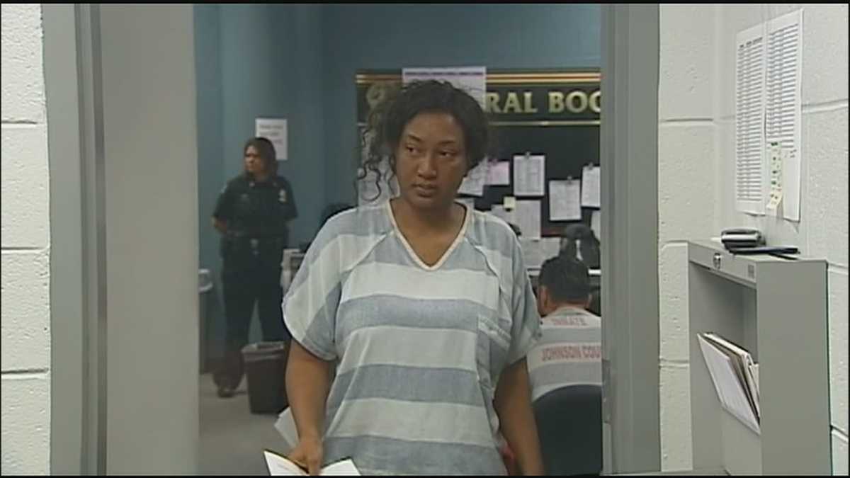 Woman charged with felony theft in shoplifting case