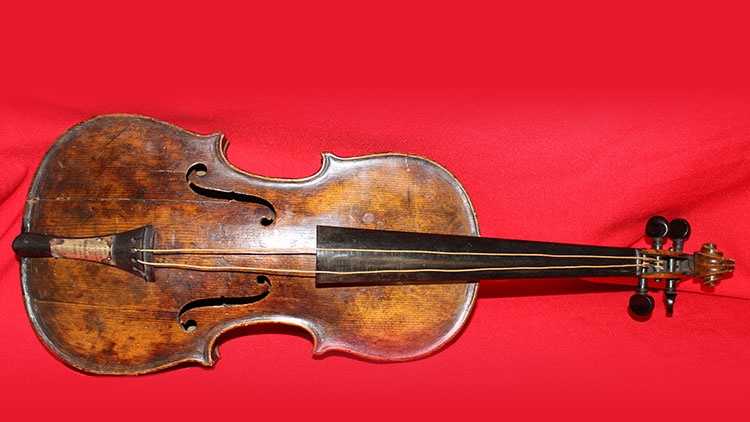 Titanic violin to go on display next year in Branson