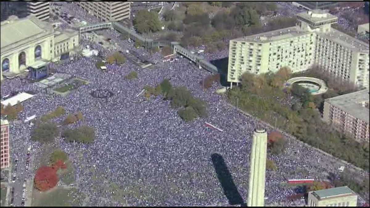 KCPD reports three arrests, few problems during Royals parade and rally, FOX 4 Kansas City WDAF-TV