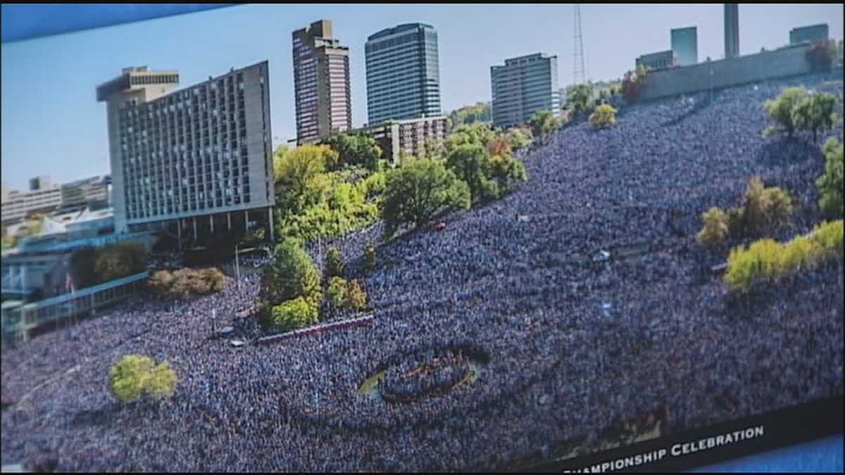 Poster of KC's World Series rally on sale at Union Station