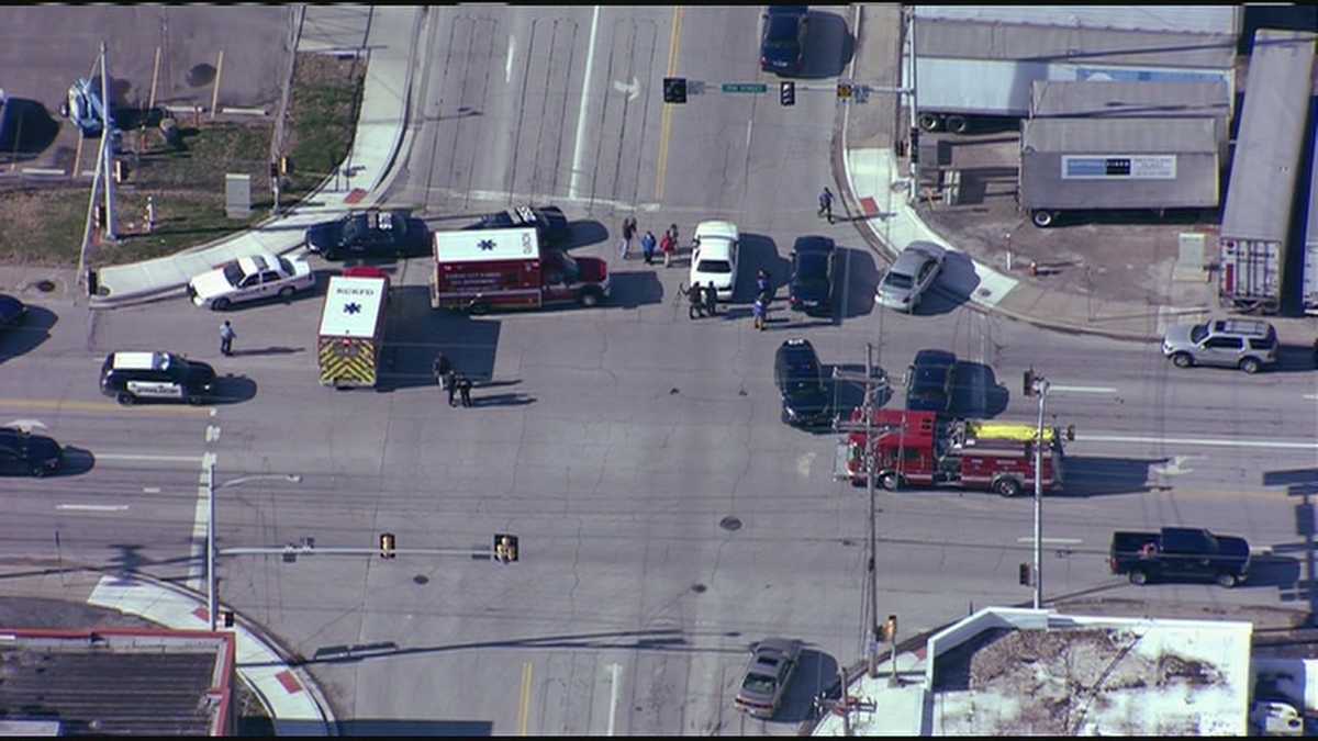 Images: Police chase ends with crash in KCK