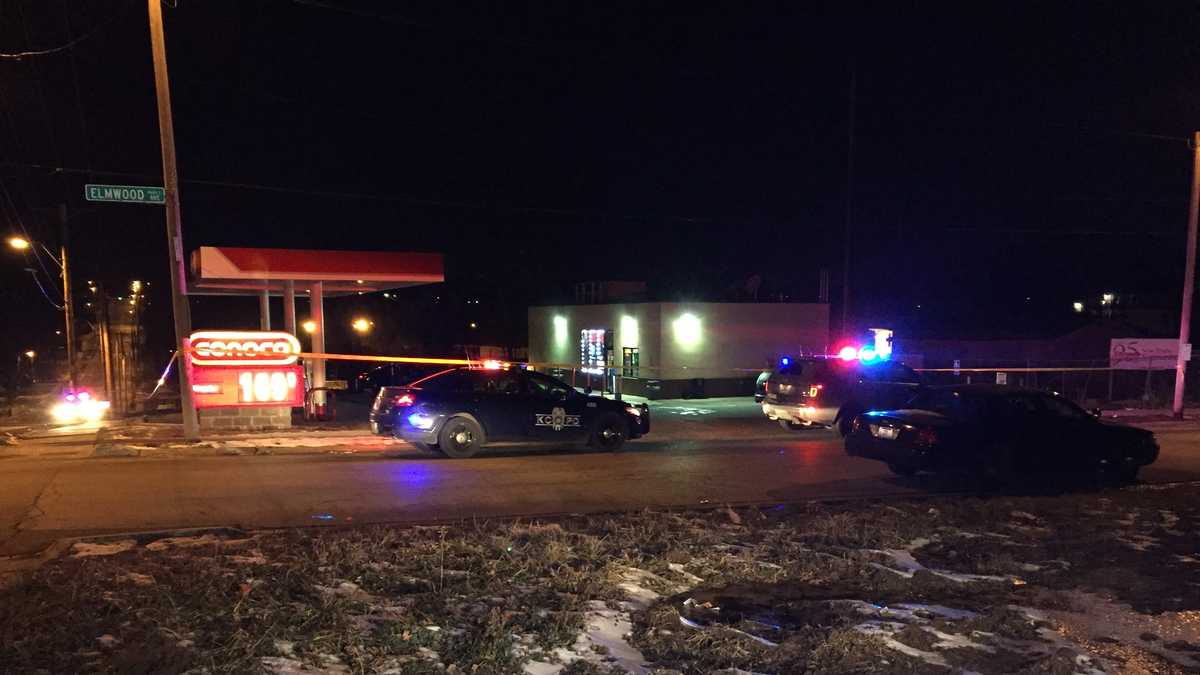 Police investigate robbery at Conoco gas station in east KC