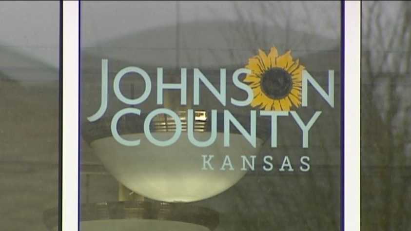 Johnson County expands Phase 2 of vaccine plan.
