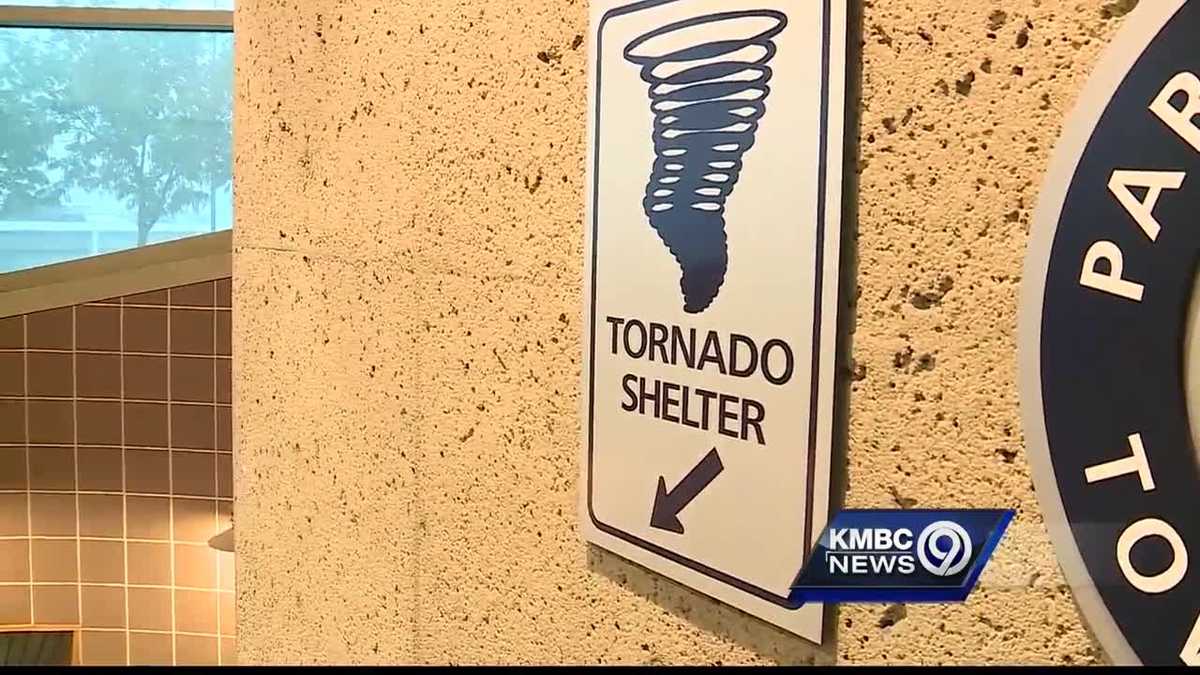 Tornado warning prompts evacuation at KCI Airport