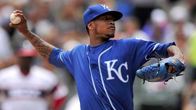 Royals Yordano Ventura pitches in the fifth inning during Game 6 of the World  Series at
