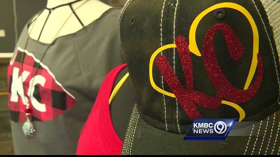 A Kansas City-area store is going gold to help support a local charity.