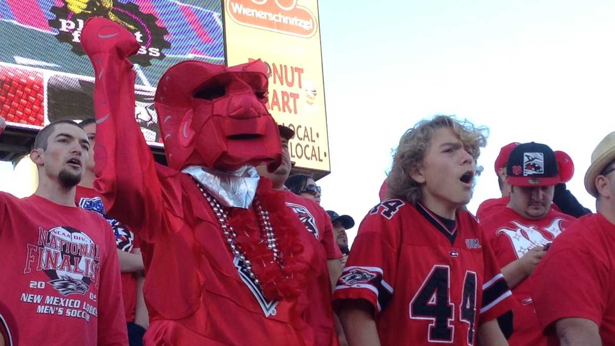 Photos Fans pack stadium for UNM vs. NMSU