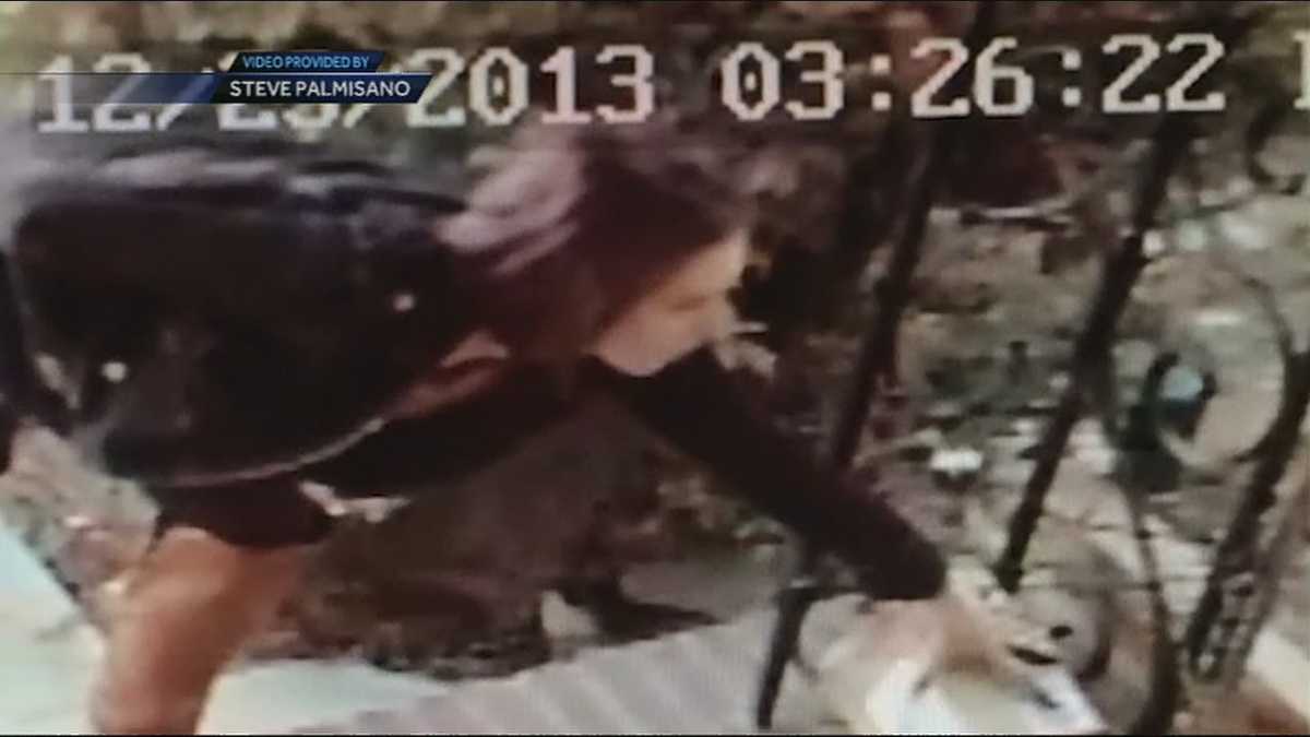 Caught on Camera: Woman steals package from porch