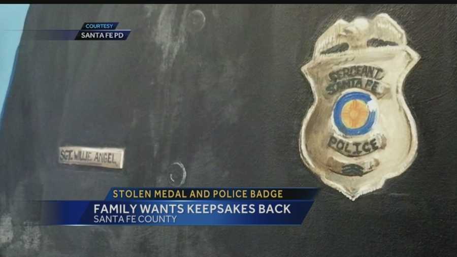 A burglar has taken a police badge and Vietnam medal from a former Santa Fe police sergeant and veteran’s family, according to deputies. Now the family is begging for the items to be returned.