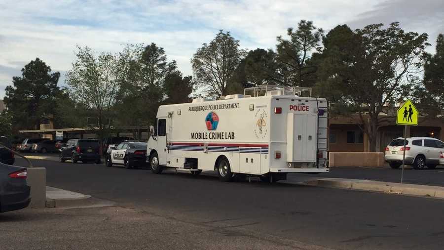 Police investigate SE Albuquerque death as suspicious