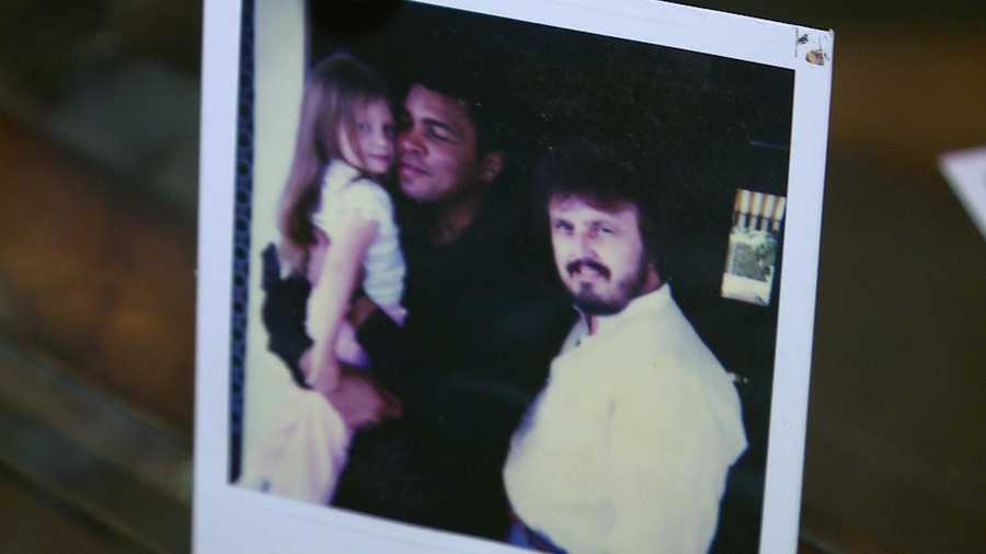 Muhammad Ali's death hits home for an Albuquerque family who developed a close relationship with the boxer.