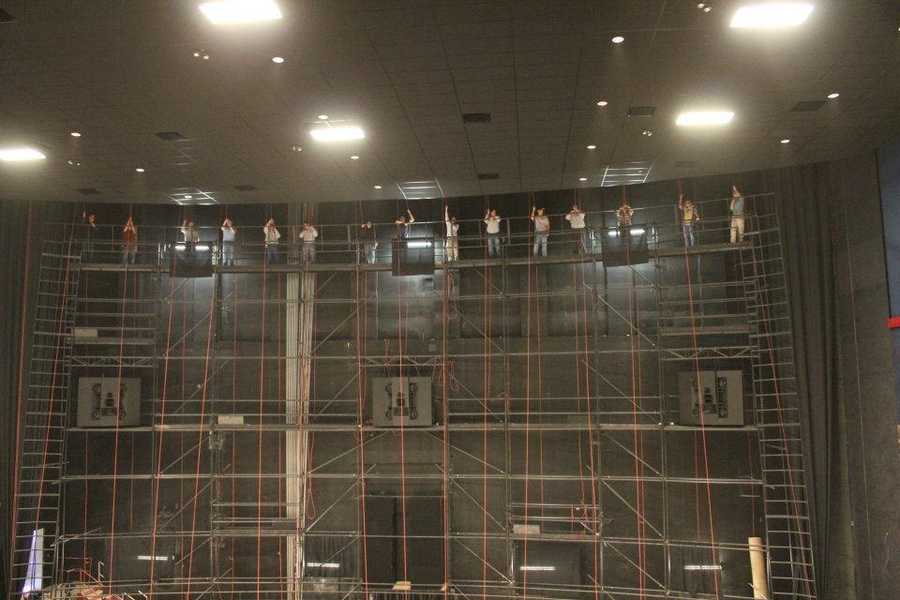 Biggest IMAX Screen In U.S. Lives In Moore, Okla.