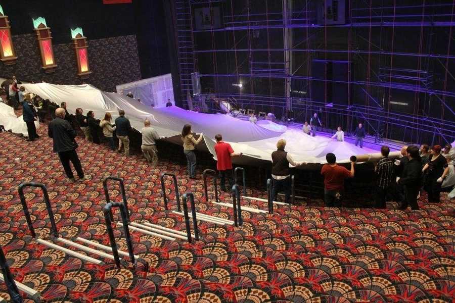 Biggest IMAX Screen In U.S. Lives In Moore, Okla.