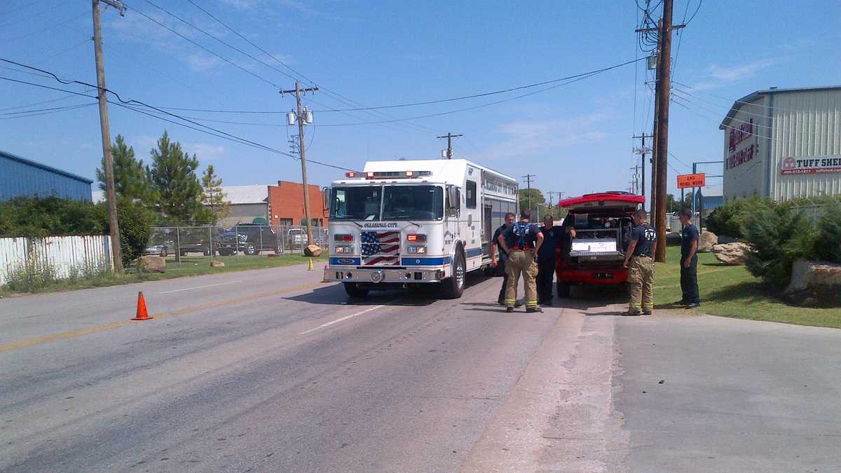 Photos Industrial area evacuated because of liquid oxygen leak