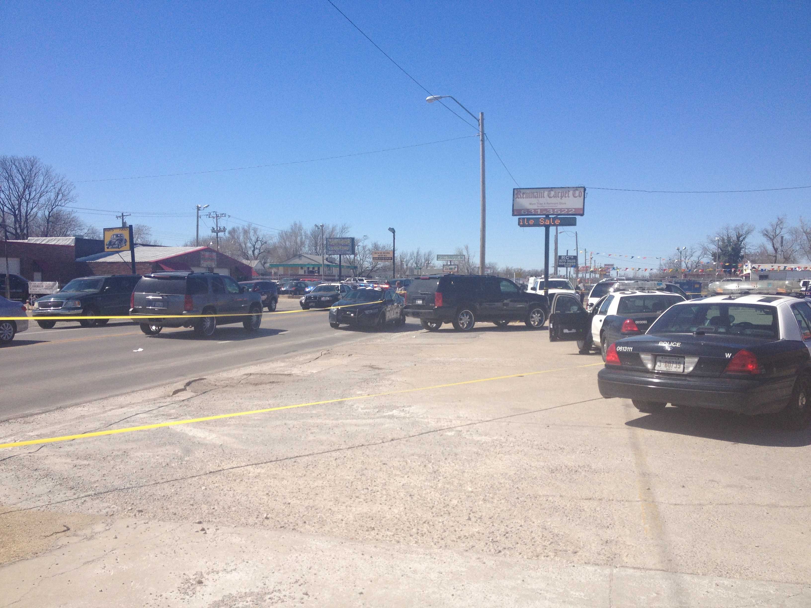 Police Investigate Stabbing In SW Oklahoma City