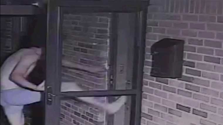 The Oklahoma City police are asking for the public’s help identifying a man who tried to kick in the front door of a northwest side home.