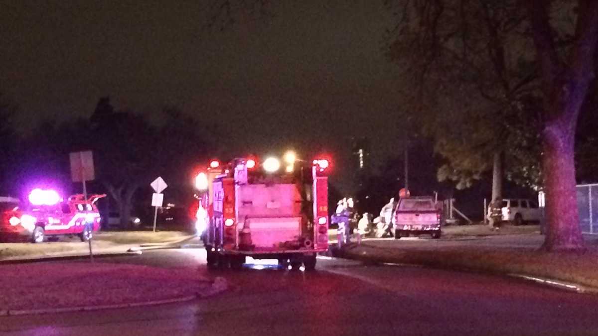 Fire crews battle house fire in southwest Oklahoma City