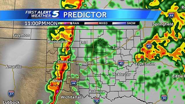 UPDATED: Timeline for tonight's severe storms in Oklahoma