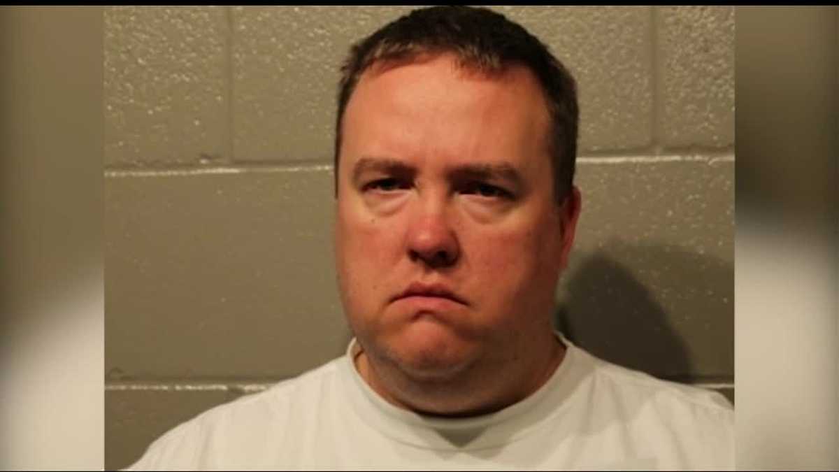 Court Documents: Process server accused of making sexual advances Court Documents: Process server accused of making sexual advances