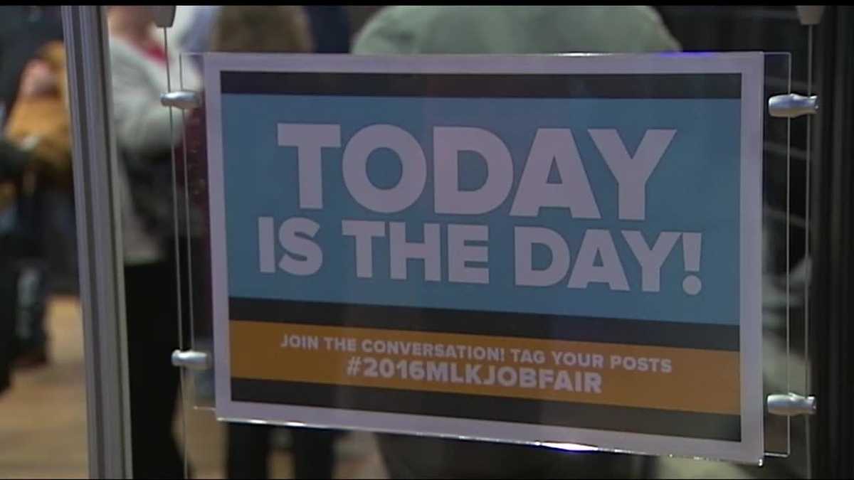 People laid off from oil and gas industry now job hunting