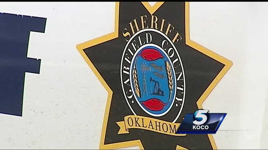 An Oklahoma sheriff is being accused by a district attorney of playing favorites. The DA claims the Garfield County Sheriff may have violated laws regarding his daughter-in-law, who is a deputy is his department.