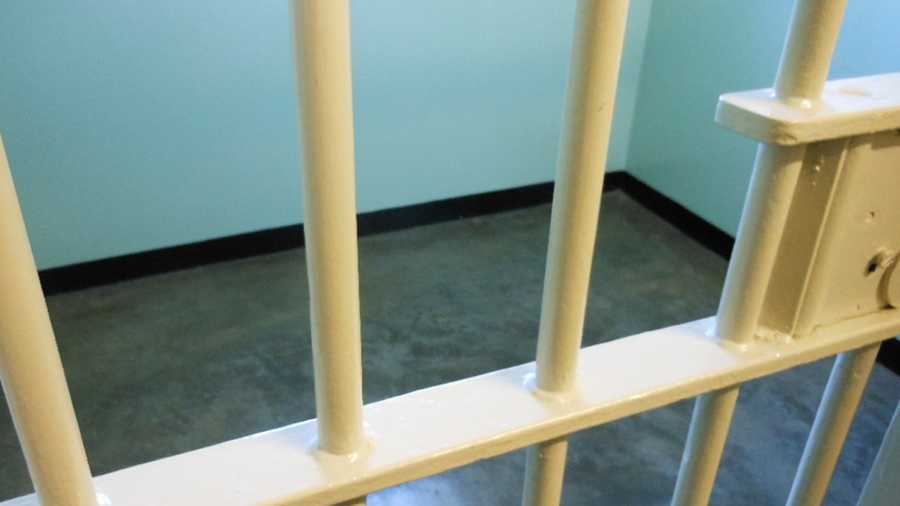 Generic photo of prison bars