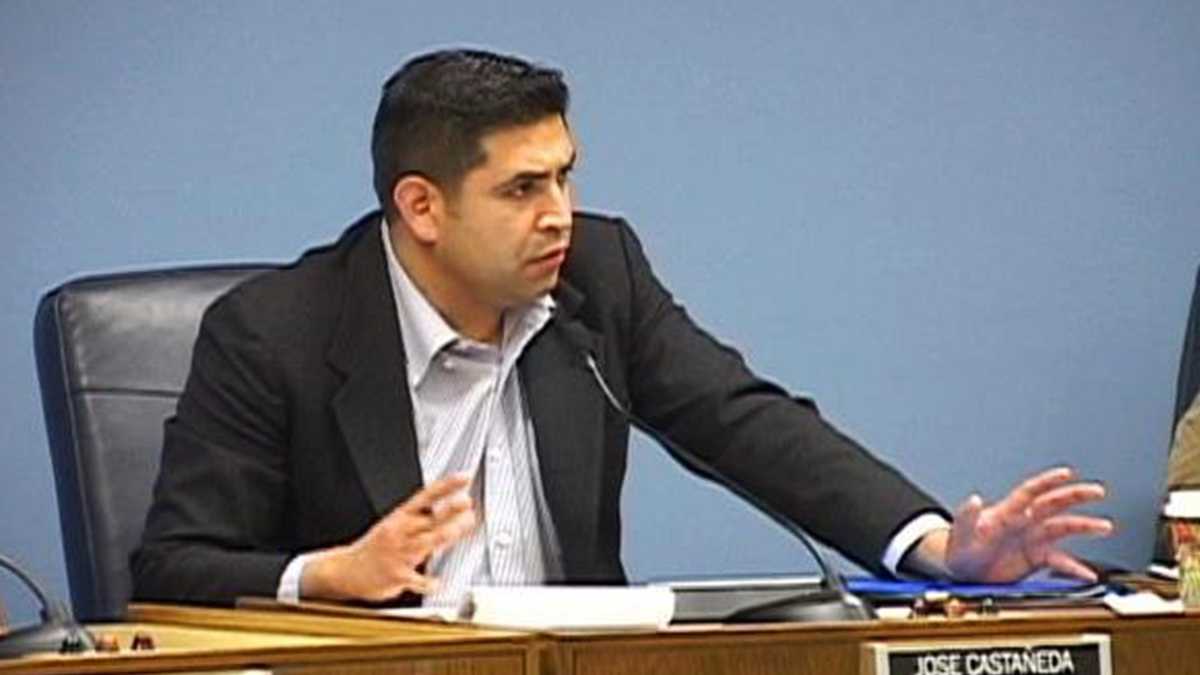 Castaneda supporter files recall against Salinas Mayor, again